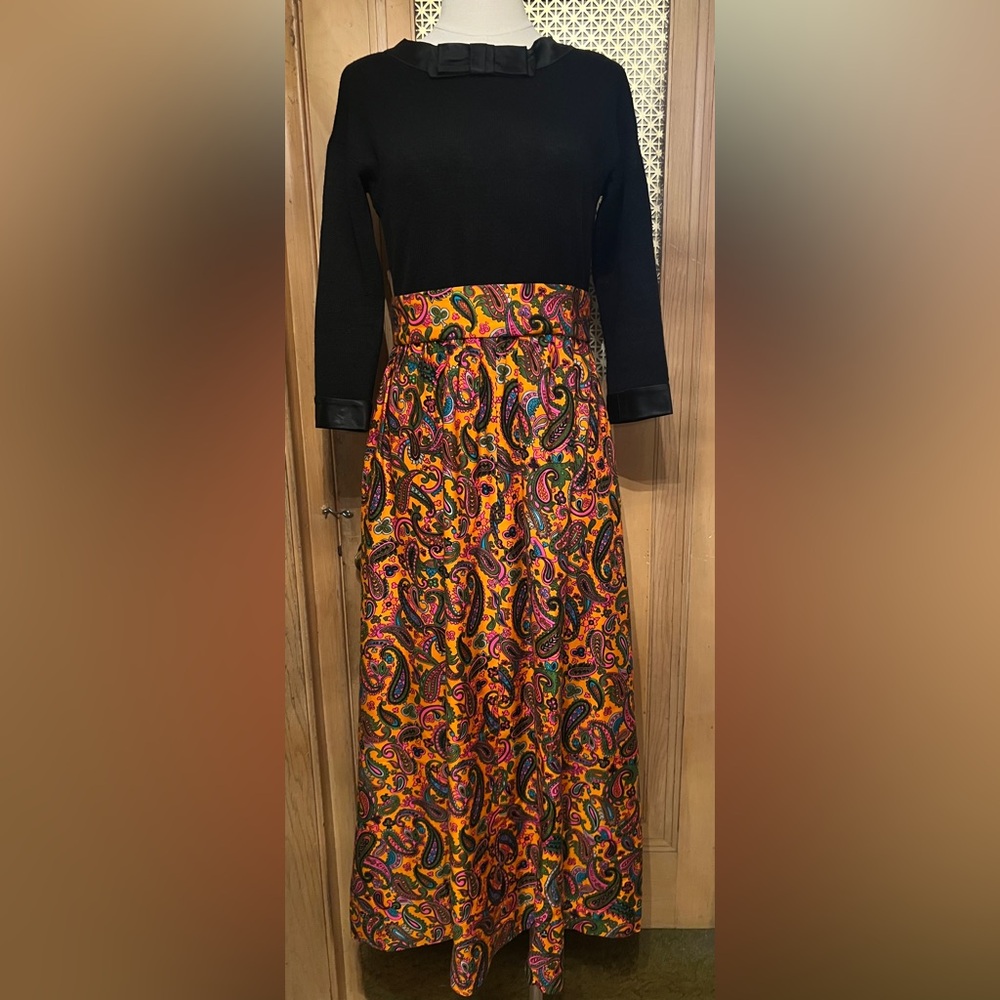 Vintage Maxi dress paisley 70s